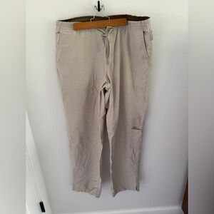 Columbia Women's Beige Cargo Pants